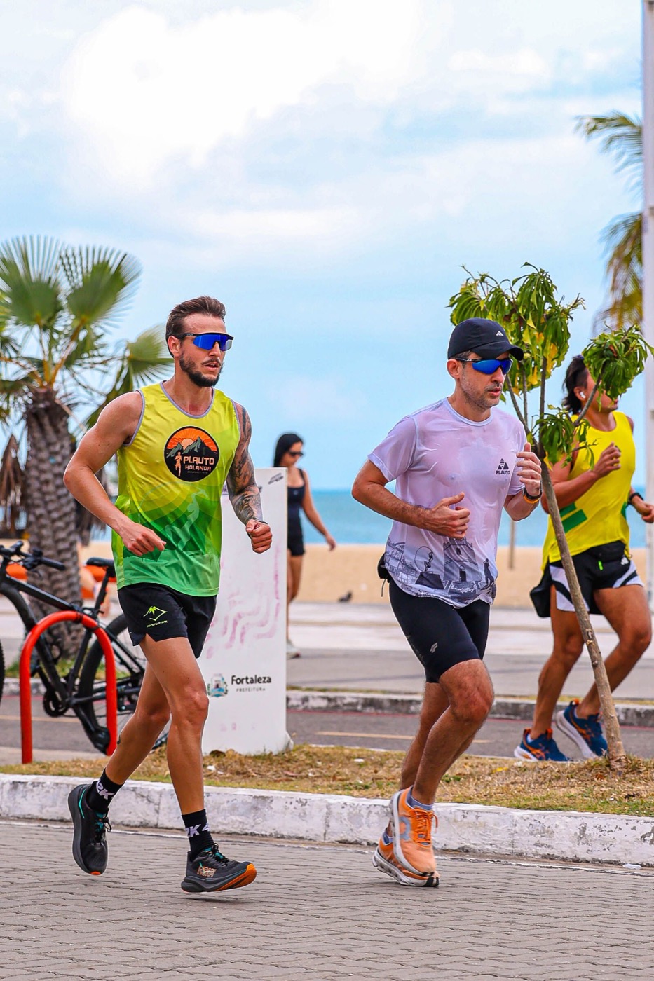 Daniel and Walter running together in Fortaleza